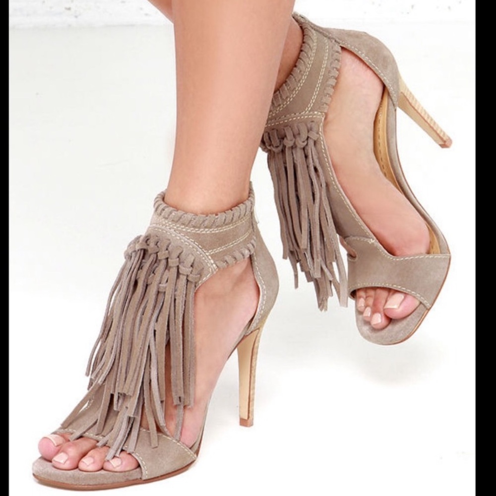 SUEDE FRINGE heels💕